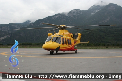 Agusta Westland AW139
Vigili del Fuoco
Corpo Permanente di Trento
Nucleo Elicotteri
I-TNDD
Parole chiave: Agusta_Westland AW139 ITNDD