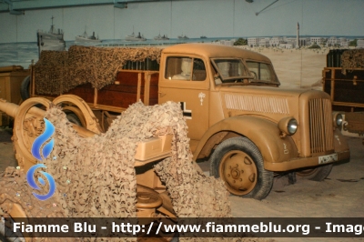 Opel Blitz
Museo Piana delle Orme
Wehrmacht
WH 179427
Parole chiave: Opel Blitz WH179427