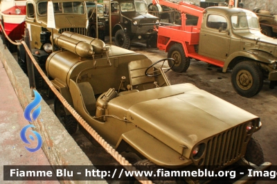 Jeep Willys
Museo Piana delle Orme
versione antincendio
Parole chiave: Jeep Willys