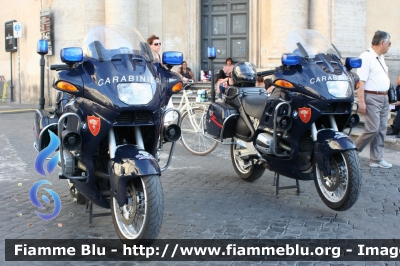 Bmw R850RT I serie
Carabinieri
con logo del Bicentenario
Parole chiave: Bmw R850RT_Iserie