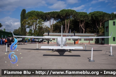 Piaggio P2006T
Aeronautica Militare Italiana
70° Stormo Latina
70-41
MM 5207
Parole chiave: Piaggio P2006T MM5207