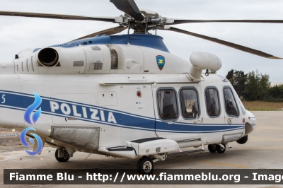 Agusta Westland AW139
Polizia di Stato
Servizio Aereo
V Reparto Volo - Reggio Calabria
PS 115
Parole chiave: Agusta_Westland AW139 PS115