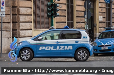 Volkswagen e-up!
Polizia di Stato
Lotto di 4 esemplari in dotazione alla
Questura di Roma
POLIZIA E8315
Parole chiave: Volkswagen e-up! PSE8315