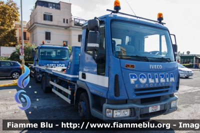Iveco EuroCargo 120EL21 II serie
Polizia di Stato
I Reparto Mobile di Roma
POLIZIA F4187
Parole chiave: Iveco EuroCargo_120EL21_IIserie POLIZIAF4187