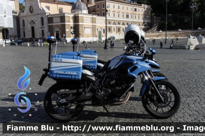 BMW F 700 GS
Polizia di Stato
Squadra Volante
Questura di Roma
POLIZIA G2487
POLIZIA G2458
Parole chiave: BMW F_700_GS POLIZIAG2487