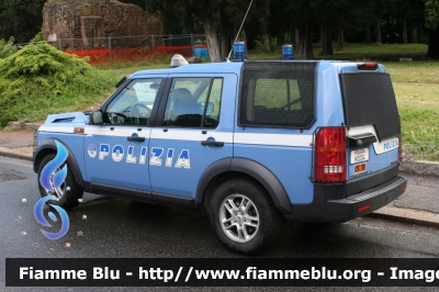 Land Rover Discovery 3
Polizia di Stato
Reparto Mobile
Polizia H0004
Parole chiave: Land_Rover Discovery_3 POLIZIAH0004