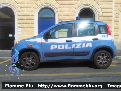 Fiat Nuova Panda 4x4 II serie
Polizia di Stato
Polizia Ferroviaria
POLIZIA M1027
Parole chiave: Fiat Nuova_Panda_4x4_IIserie POLIZIAM1027