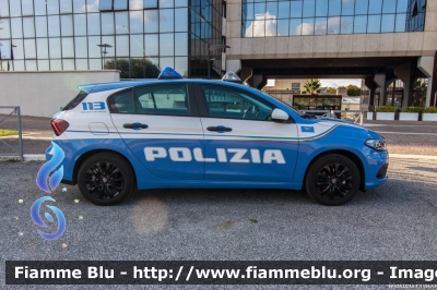 Fiat Nuova Tipo
Polizia di Stato
Polizia delle Comunicazioni
POLIZIA M4619
Parole chiave: Fiat Nuova_Tipo POLIZIAM4619