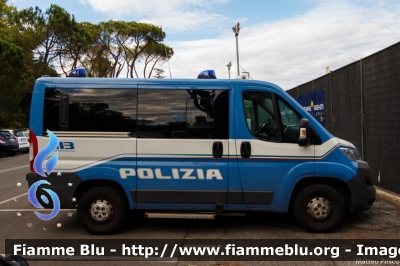 Fiat Ducato X290
Polizia di Stato
POLIZIA N5158
Parole chiave: Fiat Ducato_X290 POLIZIAN5158