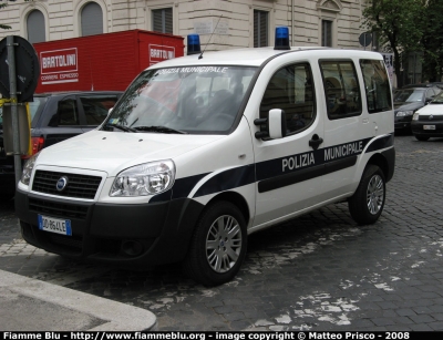 Fiat Doblò II serie
Polizia Municipale Roma
Parole chiave: Fiat doblò_IIserie