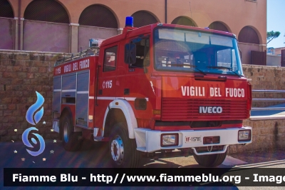 Iveco 190-26
Vigili del Fuoco
Scuola Centrale Antincendi
Capannelle (Roma)
VF 15781
Parole chiave: Iveco 190-26 VF15781