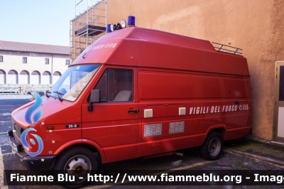 Iveco Daily I serie
Vigili del Fuoco
SCA - Scuole Centrali Antincendio
di Roma Capannelle
VF 16097
Parole chiave: Iveco Daily_I_serie VF16097