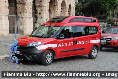 Fiat Doblò XL IV serie
Vigili del Fuoco
Comando Provinciale di Roma
VF 28696
Parole chiave: Fiat Doblò_XL_IVserie VF28696
