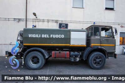 Fiat OM 160
Vigili del Fuoco
Comando Provinciale di Roma
Distaccamento cittadino di Ostia
allestimento Baribbi
VF 28738
Parole chiave: Fiat_OM 160 VF28738