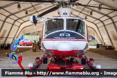 Agusta Bell AB412
Vigili del Fuoco
Elinucleo Lazio - Roma
Drago VF63

qui fotografato presso il campo 
di Cittareale (RI) durante 
il sisma del Centro Italia
Parole chiave: Agusta_Bell AB412 VF63