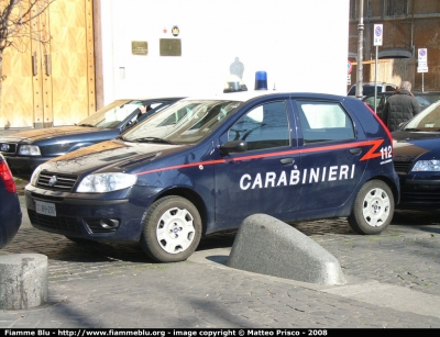 Fiat Punto III serie
Carabinieri
CC BY 292
Parole chiave: fiat punto_IIIserie ccby292