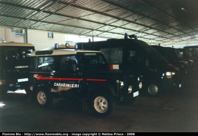 Land Rover Defender 90
Carabinieri
EI AE 067
Battaglione Mestre
Parole chiave: land_rover defender_90 eiae067