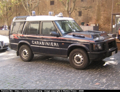Land Rover Discovery II serie restyle
Carabinieri
CC BT 651
Parole chiave: land_rover discovery_IIserie ccbt651