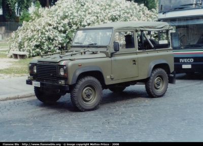 Land Rover Defender AR90
Esercito Italiano
EI AJ 051
Parole chiave: land_rover defender_ar90 eiaj051