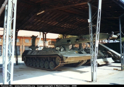Carro Gittaponte Leopard
Esercito Italiano
Parole chiave: carro_gittaponte leopard