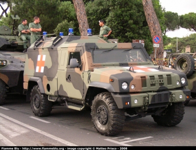 Iveco VTLM Lince
Esercito Italiano
Sanità Militare
prototipo ancora senza targa
Parole chiave: iveco vtlm_lince