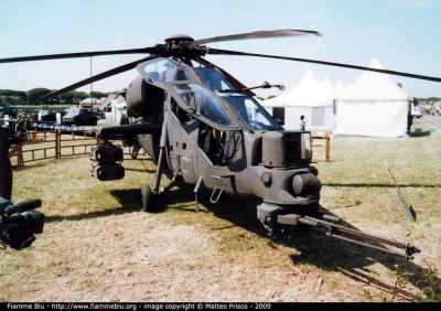 Agusta A129 "Mangusta" CBT II serie
Esercito Italiano
EI 3425
Parole chiave: agusta a129_mangusta_IIserie ei3425