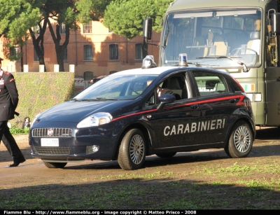 Fiat Grande Punto
Carabinieri 
CC CJ735
Parole chiave: fiat grande_punto cccj735
