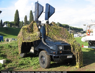 Iveco VM90P
Carabinieri
CC BX 222
sistema per disturbare 
frequenze radio
Parole chiave: iveco vm90p ccbx222
