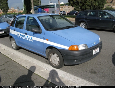 Fiat Punto I serie
Polizia di Stato
Polizia D6389
con scritta su tutte e due gli sportelli


Parole chiave: fiat punto_Iserie poliziaD6389
