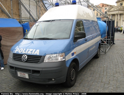 Volkswagen Transporter T5
Polizia di Stato
Polstrada
Parole chiave: Volkswagen Transporter_T5 Furgoni Polstrada Polizia Festa_Polizia_2008 F5585