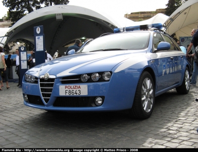 Alfa Romeo 159 Sportwagon
Polizia Stradale
Polizia F8643
Parole chiave: polizia_stradale_alfa_romeo_159_sportwagon PoliziaF8643