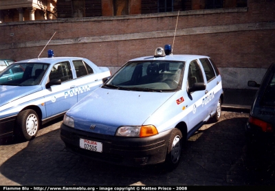 Fiat Punto I serie
Polizia di Stato
Servizio Aereo
POLIZIA D7505
Parole chiave: fiat punto_Iserie D7505