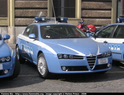 Alfa Romeo 159
Polizia di Stato
Polizia F5449
Parole chiave: alfa-romeo 159 poliziaF5449