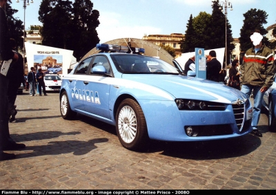 Alfa Romeo 159
Polizia di Stato
Polizia F4221
Parole chiave: alfa_romeo 159 poliziaF4221