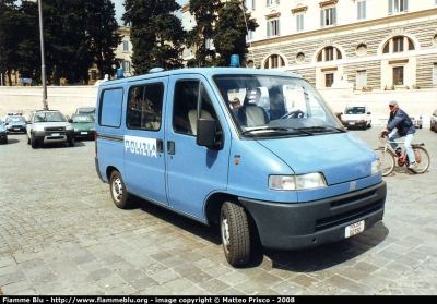 Fiat Ducato II serie
Polizia di Stato
Polizia D2792 
Parole chiave: fiat ducato_IIserie poliziaD2792