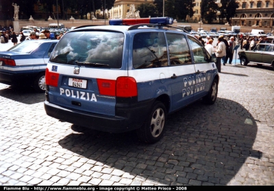 Seat Alhambra
Polizia di Stato
Polizia B4941
Parole chiave: seat alhambra poliziaB4941