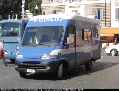 Fiat Ducato II serie
Polizia di Stato
Polizia D5324
Parole chiave: Fiat Ducato_IIserie PoliziaD5324