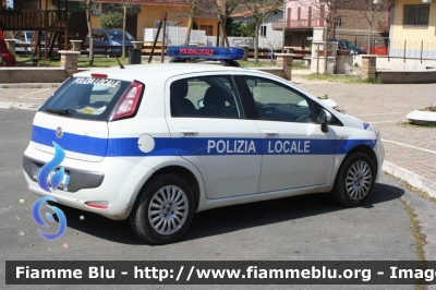 Fiat Grande Punto Evo
Polizia Locale Calcata (VT)
Polizia Locale YA 964 AB
Parole chiave: Fiat Grande_Punto_Evo