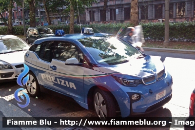 BMW I3
Polizia di Stato
 Polizia per Expo 2015
 Allestito Focaccia
 Grafica Artlantis
 POLIZIA F3706
Parole chiave: BMW I3 POLIZIAF3706