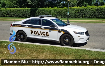 Ford Taurus
United States of America - Stati Uniti d'America
 Joint Base Myer- Henderson Hall Police

