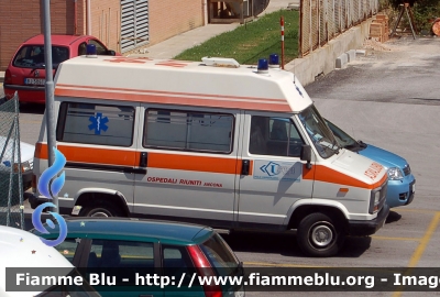 Fiat Ducato I serie
Ospedali Riuniti di Ancona
Parole chiave: Marche (AN) Ambulanza Fiat Ducato_Iserie