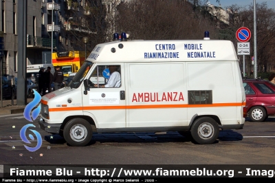 Fiat Ducato I serie 
Ospedale Maggiore Policlinico - Mangiagalli - Regina Elena
Parole chiave: Lombardia MI Ambulanza