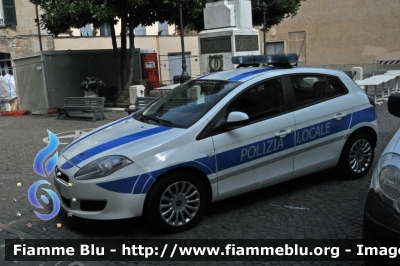Fiat Nuova Bravo
Polizia Locale Albenga SV
POLIZIA LOCALE YA452AH
Parole chiave: Liguria (SV) Polizia_Locale