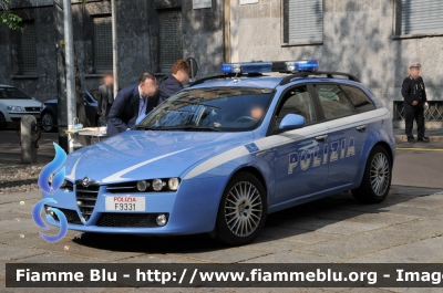 Alfa Romeo 159 Sportwagon Q4
Polizia di Stato
Polizia Stradale
Polizia F9331
Parole chiave: Alfa-Romeo 159_Sportwagon_Q4 PoliziaF9331 Festa_Della_Polizia_2012