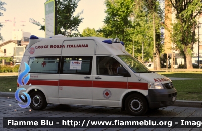 Volkswagen Transporter T5
Croce Rossa Italiana 
Comitato Locale Asso - Triangolo Lariano CO
CRI 117AA
Parole chiave: Lombardia (CO) Ambulanza Volkswagen Transporter_T5 CRI117AA