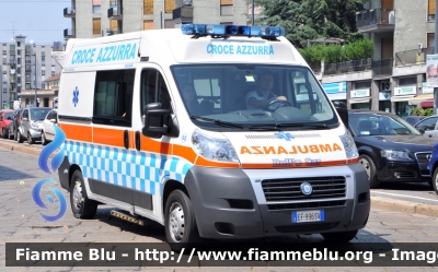 Fiat Ducato X250
Croce Azzurra Sassari
Parole chiave: Sardegna (SS) Ambulanza Fiat Ducato_X250
