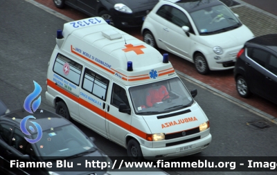 Volkswagen Transporter T4
Croce Bianca ER Ferrara
Parole chiave: Emilia_romagna (FE) Ambulanza Volkswagen Transporter_T4