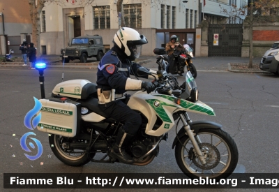 BMW F800GS
Polizia Locale
Comune di Milano
Parole chiave: Lombardia (MI) Polizia_Locale