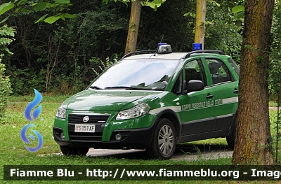 Fiat Sedici
Corpo Forestale dello Stato
CFS 151 AF
Parole chiave: Fiat Sedici CFS151AF Visita_papa_milano_2012