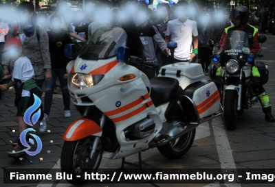 Bmw R1200RT II serie
Corpo Volontari Soccorso Milano
Parole chiave: Lombardia (MI) Protezione_Civile